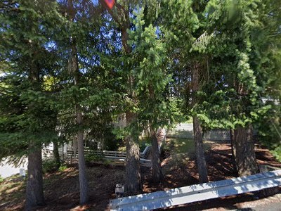 Wooded street approach near 1511 Edwards Street